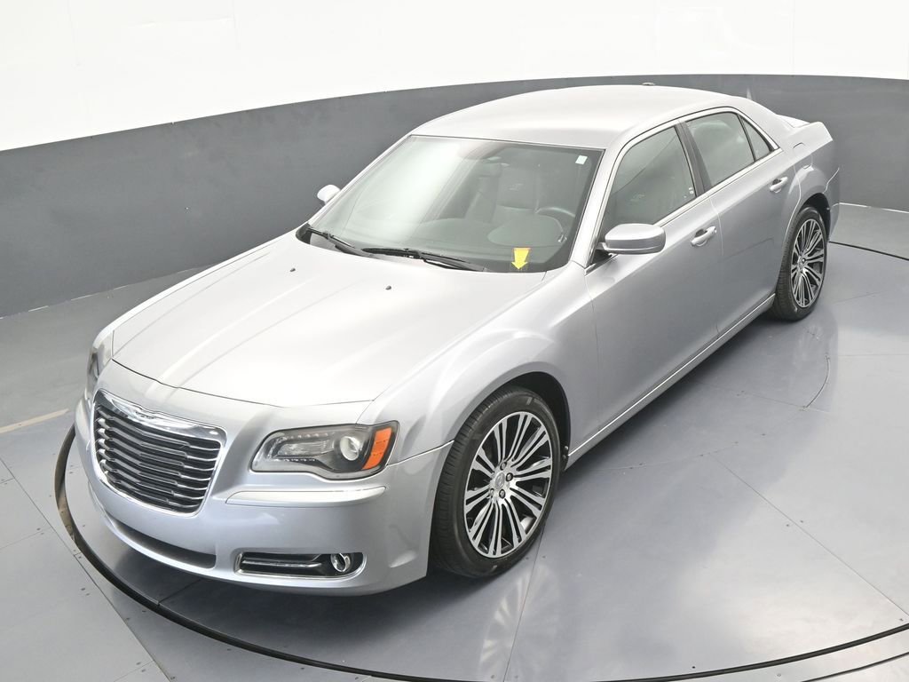 Used 2014 Chrysler 300 S image 43