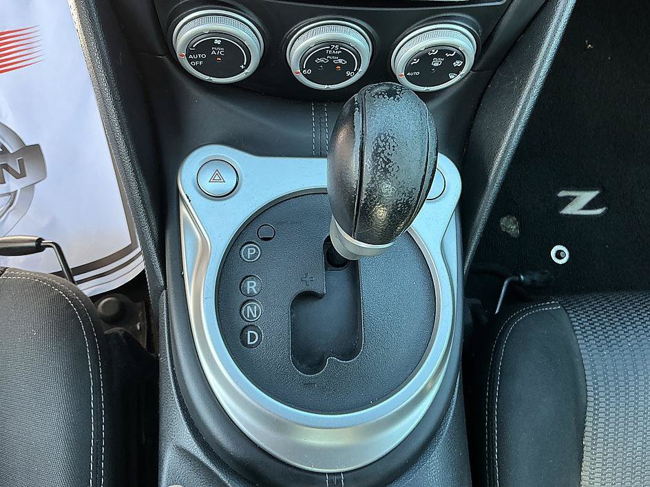 Used 2016 Nissan 370Z Coupe RWD image 16