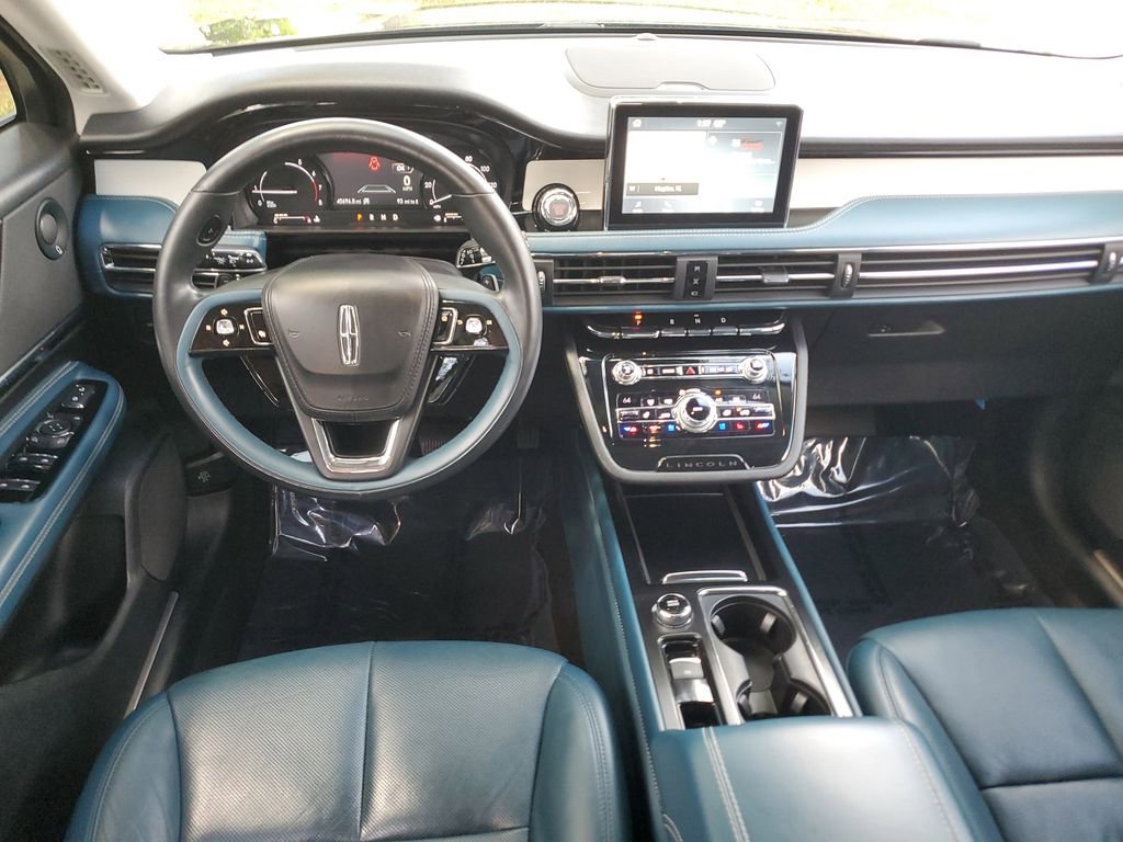 Used 2020 Lincoln Corsair Reserve image 17
