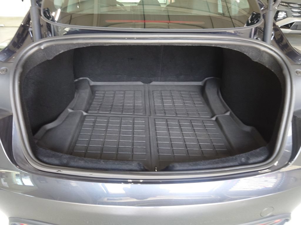 Used 2024 Tesla Model 3 Standard Range RWD image 21