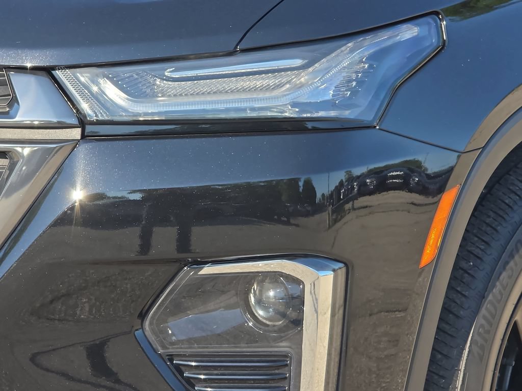 Certified 2023 Chevrolet Traverse LT w/ Midnight/Sport Edition AWD/4WD image 31