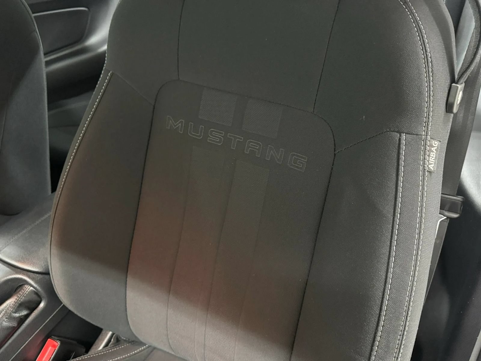 Used 2022 Ford Mustang GT RWD image 14
