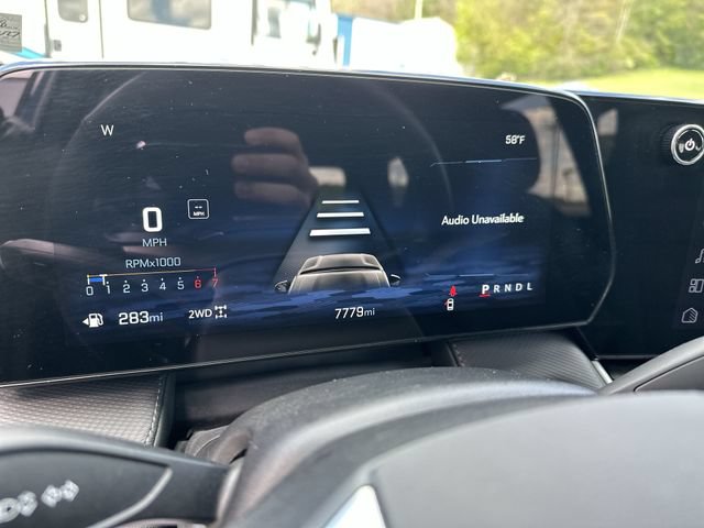 Used 2025 Chevrolet Equinox LT w/ Safety and Technology Package AWD/4WD image 12