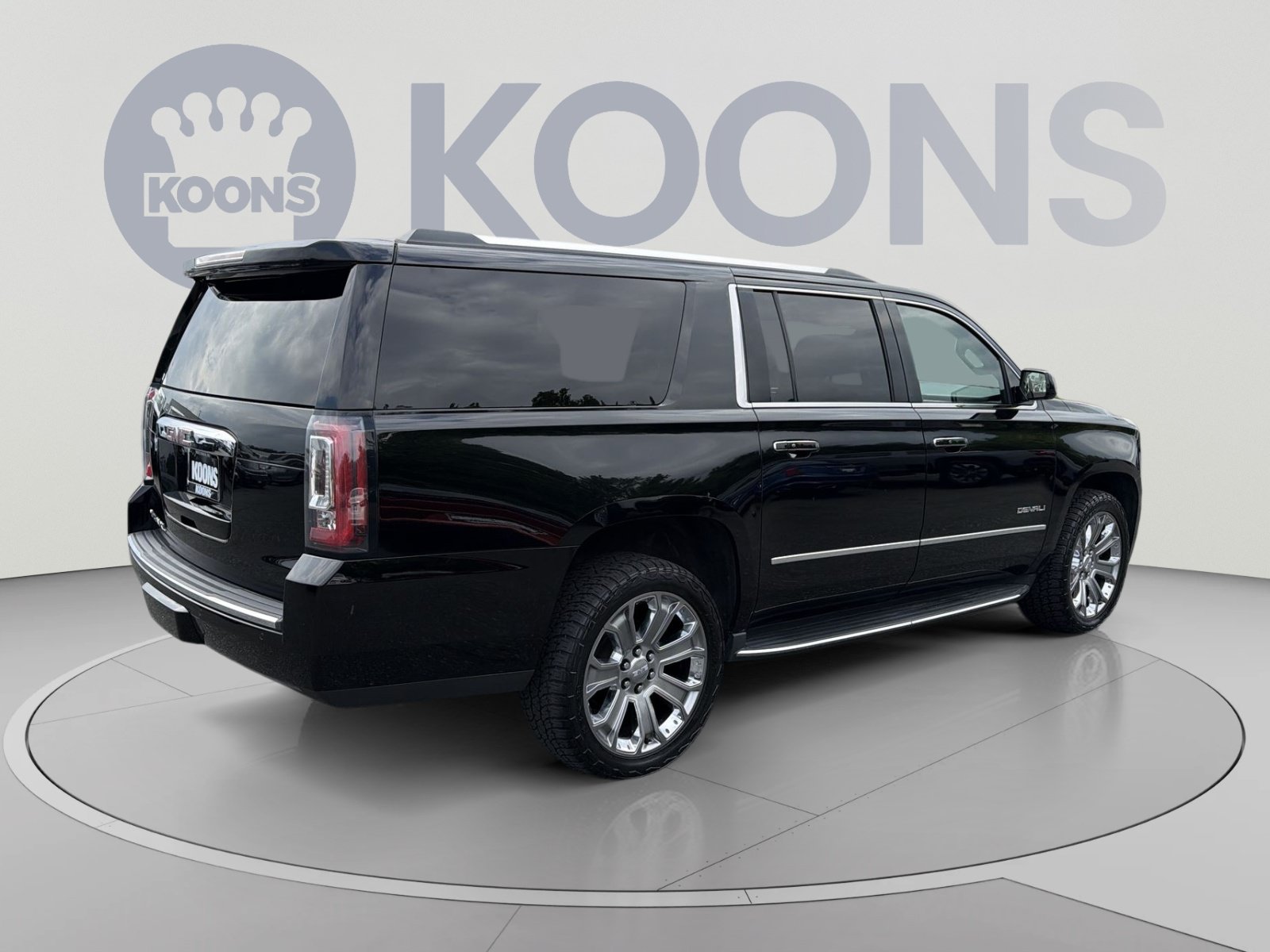 Used 2019 GMC Yukon XL Denali w/ Open Road Package AWD/4WD image 11