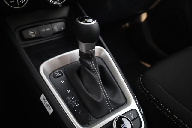 New 2026 Hyundai Venue SEL FWD image 22
