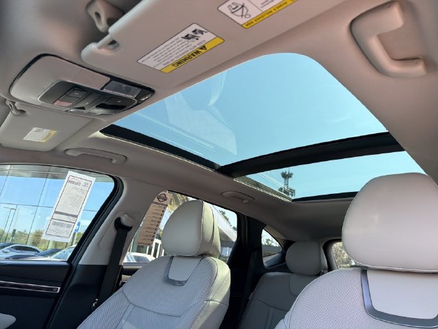 Certified 2024 Hyundai Tucson Limited AWD/4WD image 34