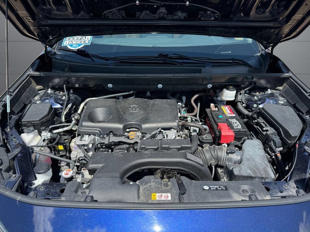 Certified 2019 Toyota RAV4 XLE Premium w/ All Weather Liner Package AWD/4WD image 20