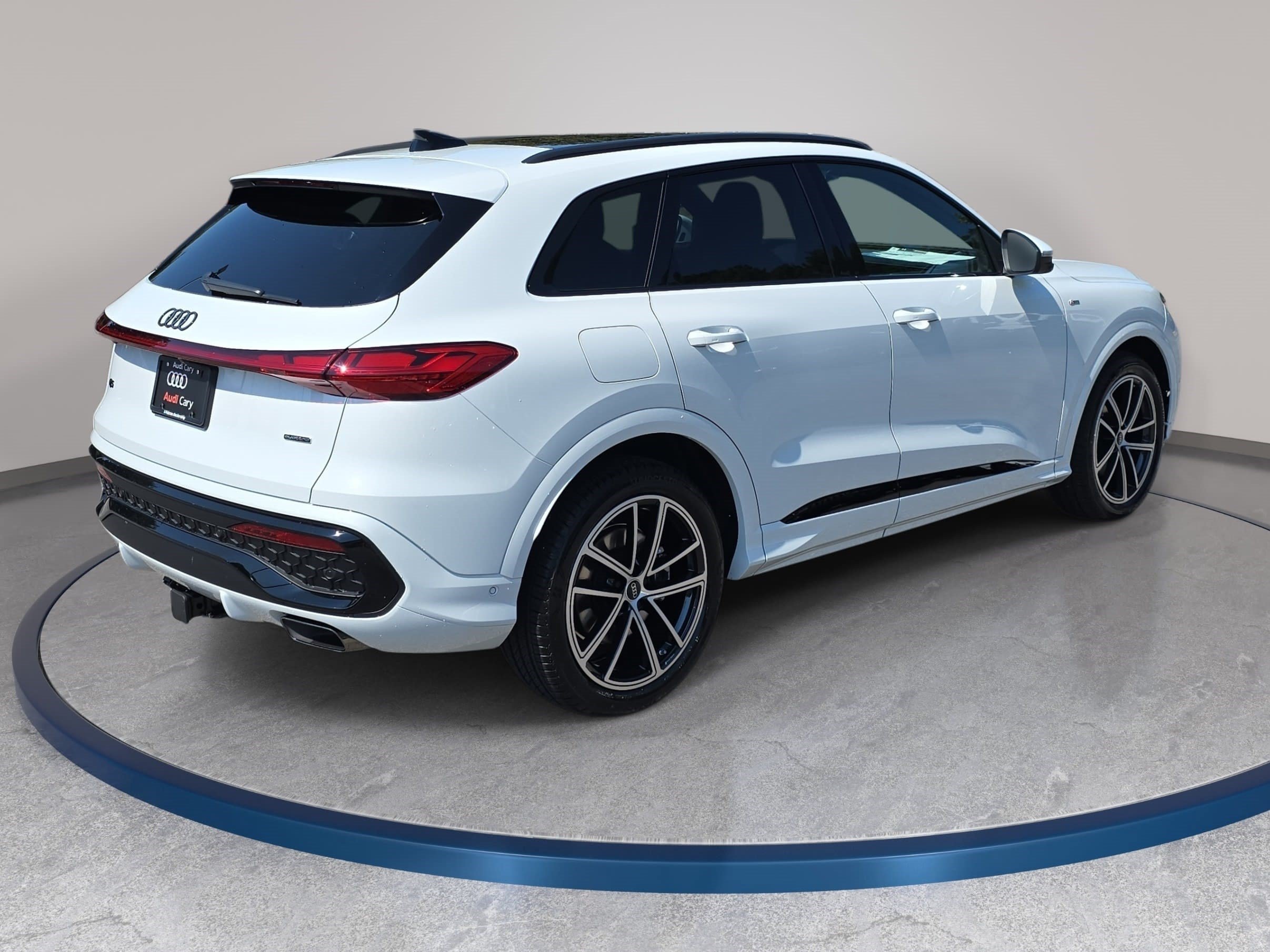 New 2026 Audi Q5 Prestige AWD/4WD image 5