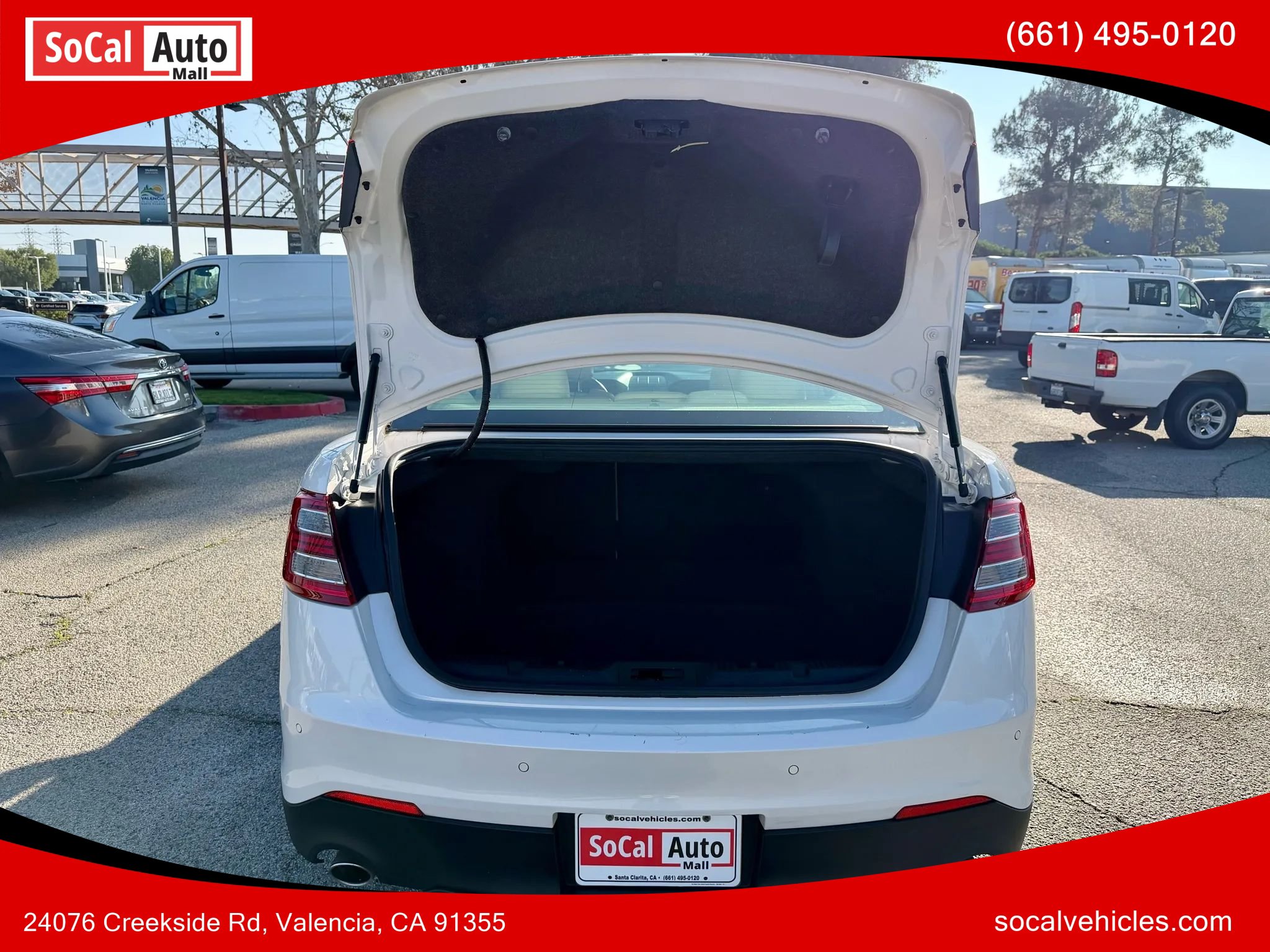 Used 2016 Ford Taurus SEL FWD image 24