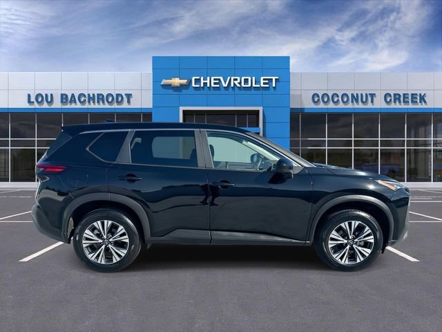 Used 2023 Nissan Rogue SV image 9