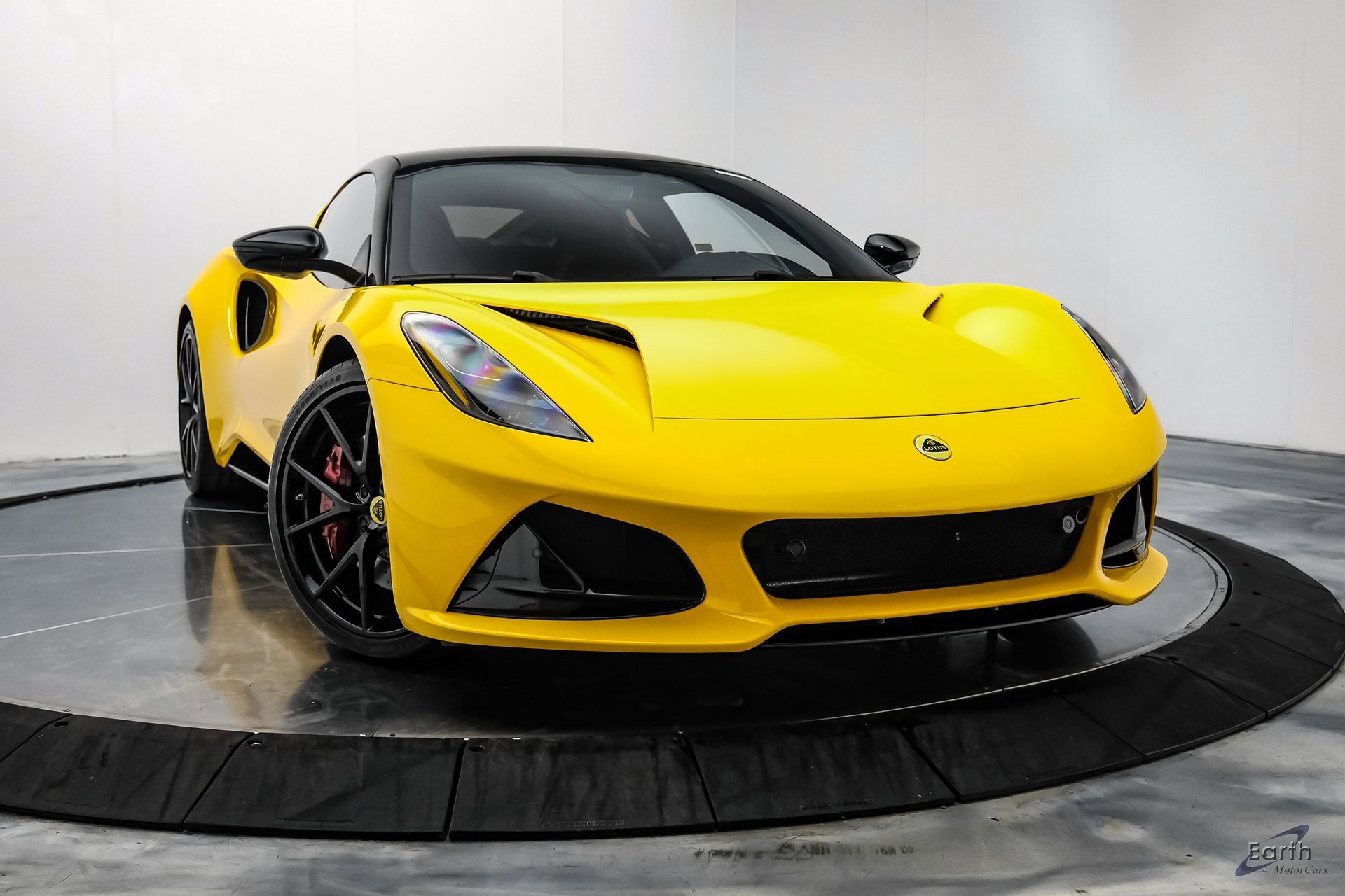 Used 2024 Lotus Emira First Edition image 24