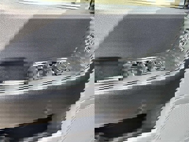 New 2026 Ford F350 XL w/ XL Chrome Package image 19