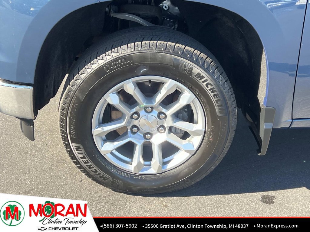 Certified 2024 Chevrolet Silverado 1500 LT w/ Convenience Package II AWD/4WD image 11