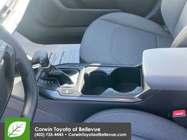 Used 2025 Kia K4 LX image 19