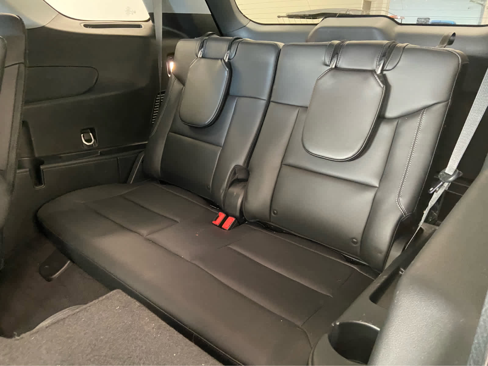 Used 2023 Ford Explorer XLT w/ Equipment Group 202A image 16