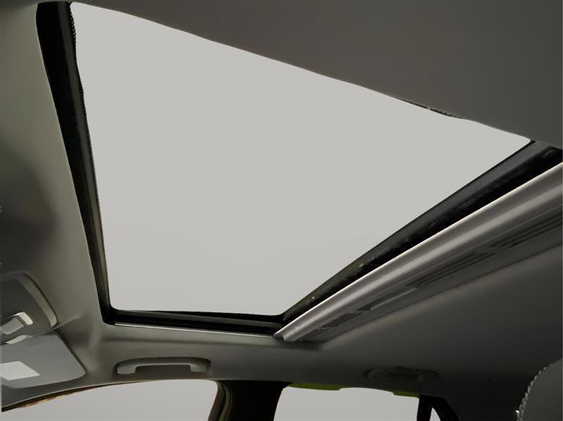 Used 2015 Mercedes-Benz ML 250 BlueTEC 4MATIC w/ Premium 1 Package image 25