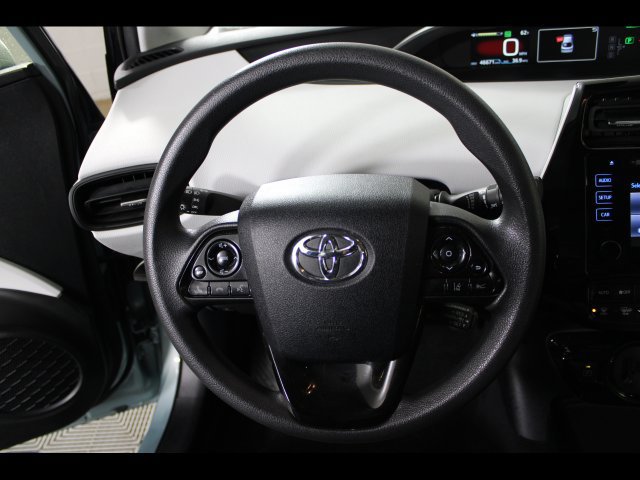 Used 2019 Toyota Prius LE FWD image 19