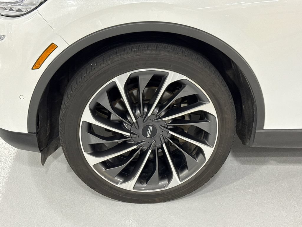 Used 2022 Lincoln Aviator Reserve w/ Equipment Group 201A AWD/4WD image 8