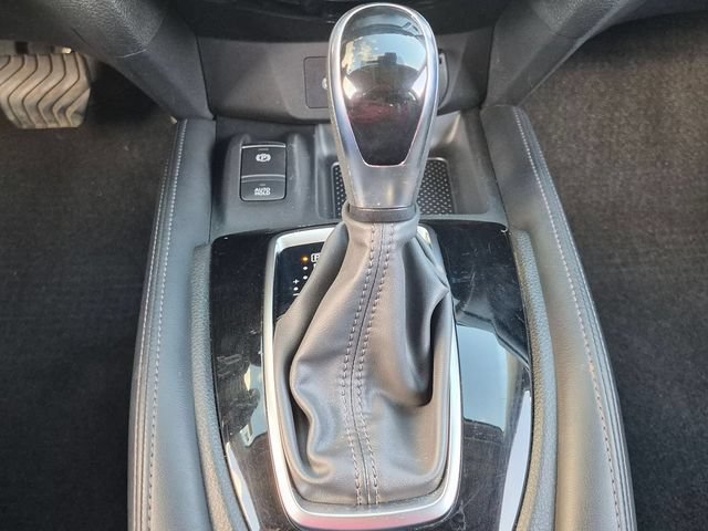 Used 2019 Nissan Rogue SL w/ Premium Package AWD/4WD image 29