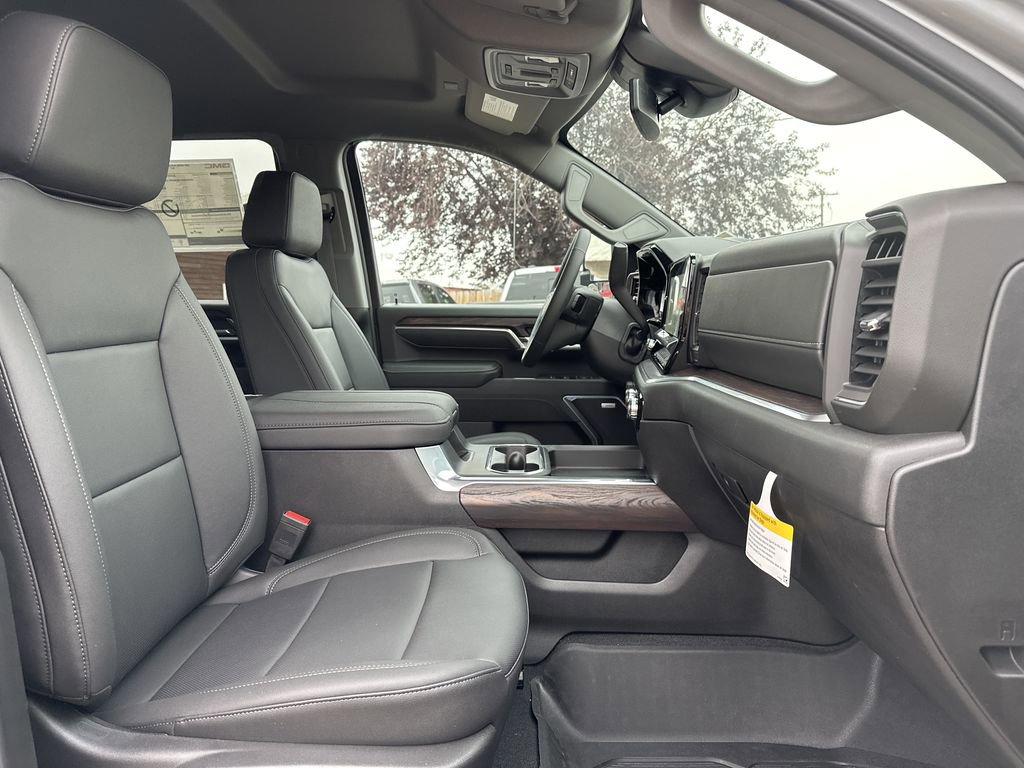 New 2025 GMC Sierra 3500 SLT image 22