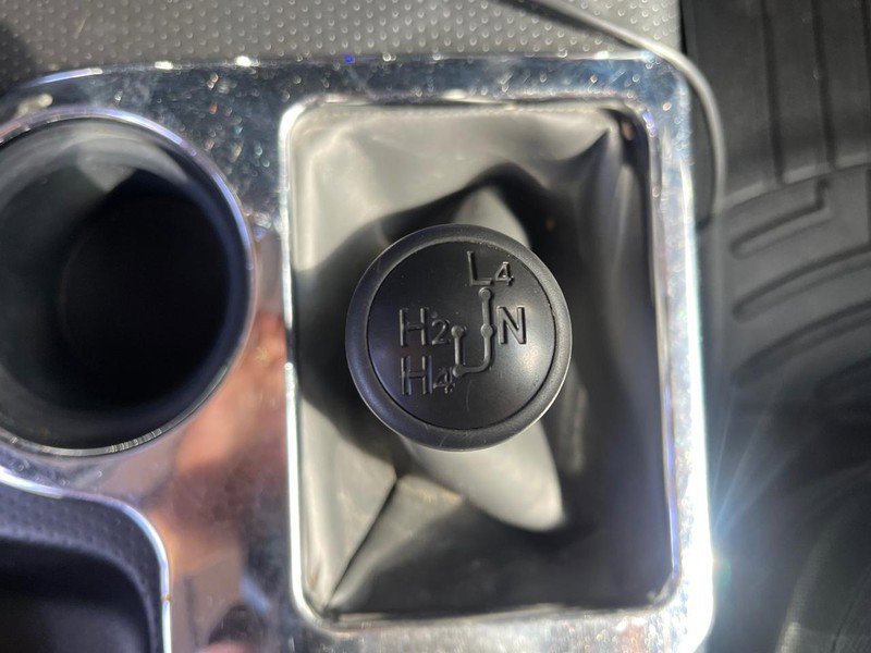 Used 2010 Toyota FJ Cruiser 4WD image 12