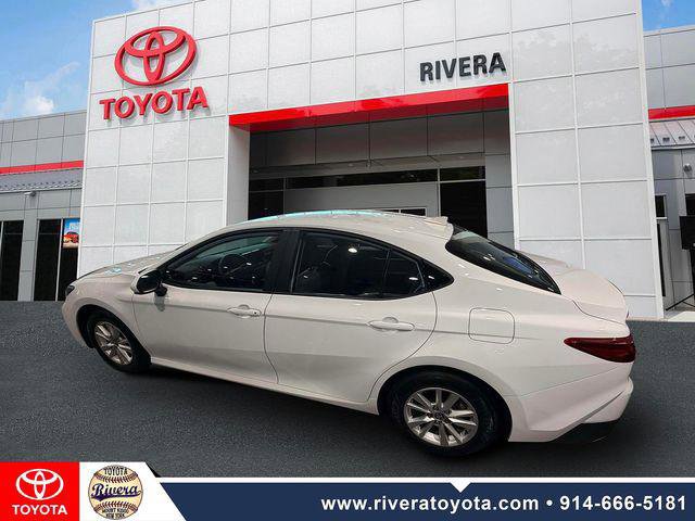 Certified 2025 Toyota Camry LE AWD/4WD image 8