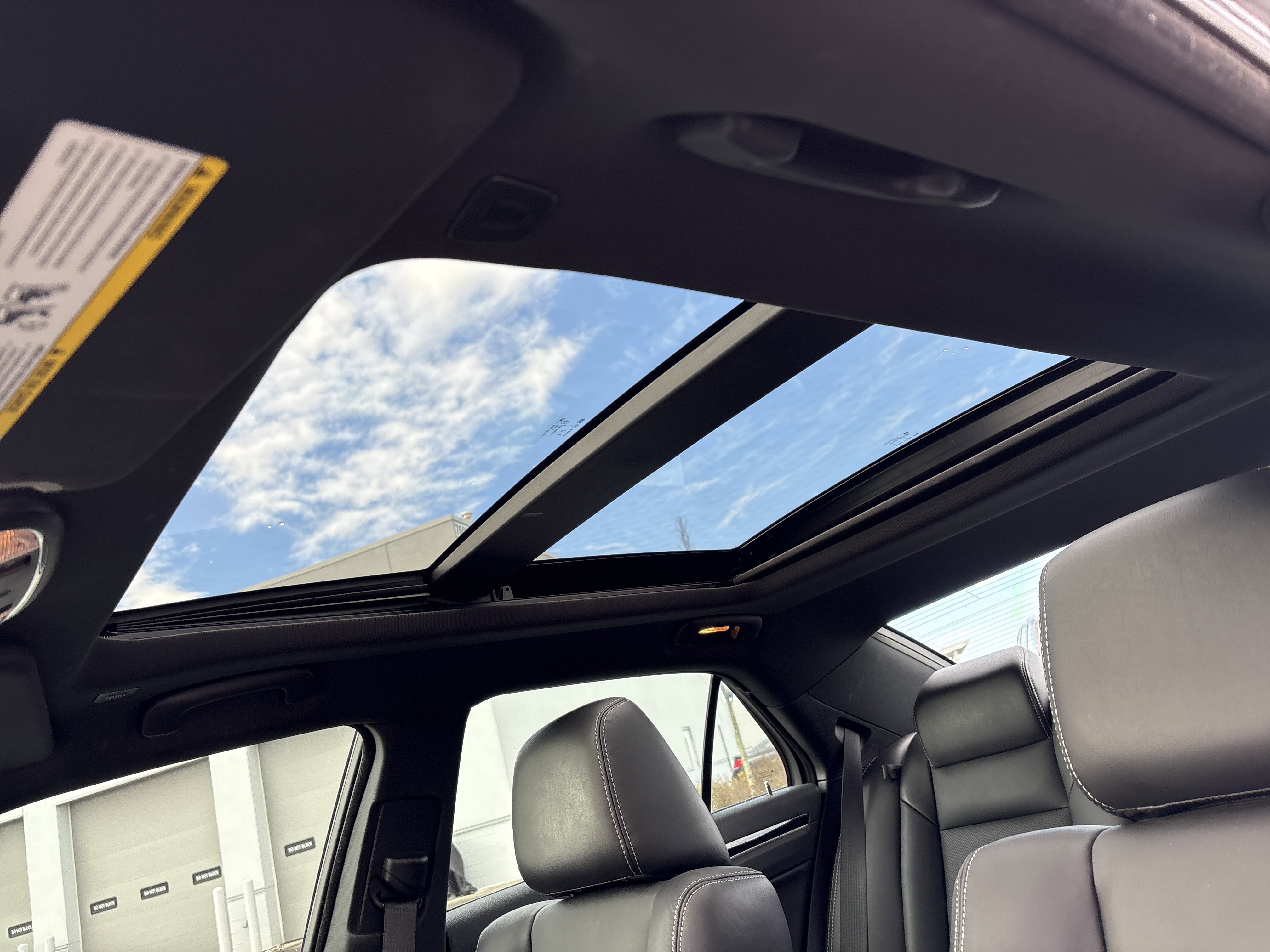 Certified 2022 Chrysler 300 S w/ Comfort Group image 19