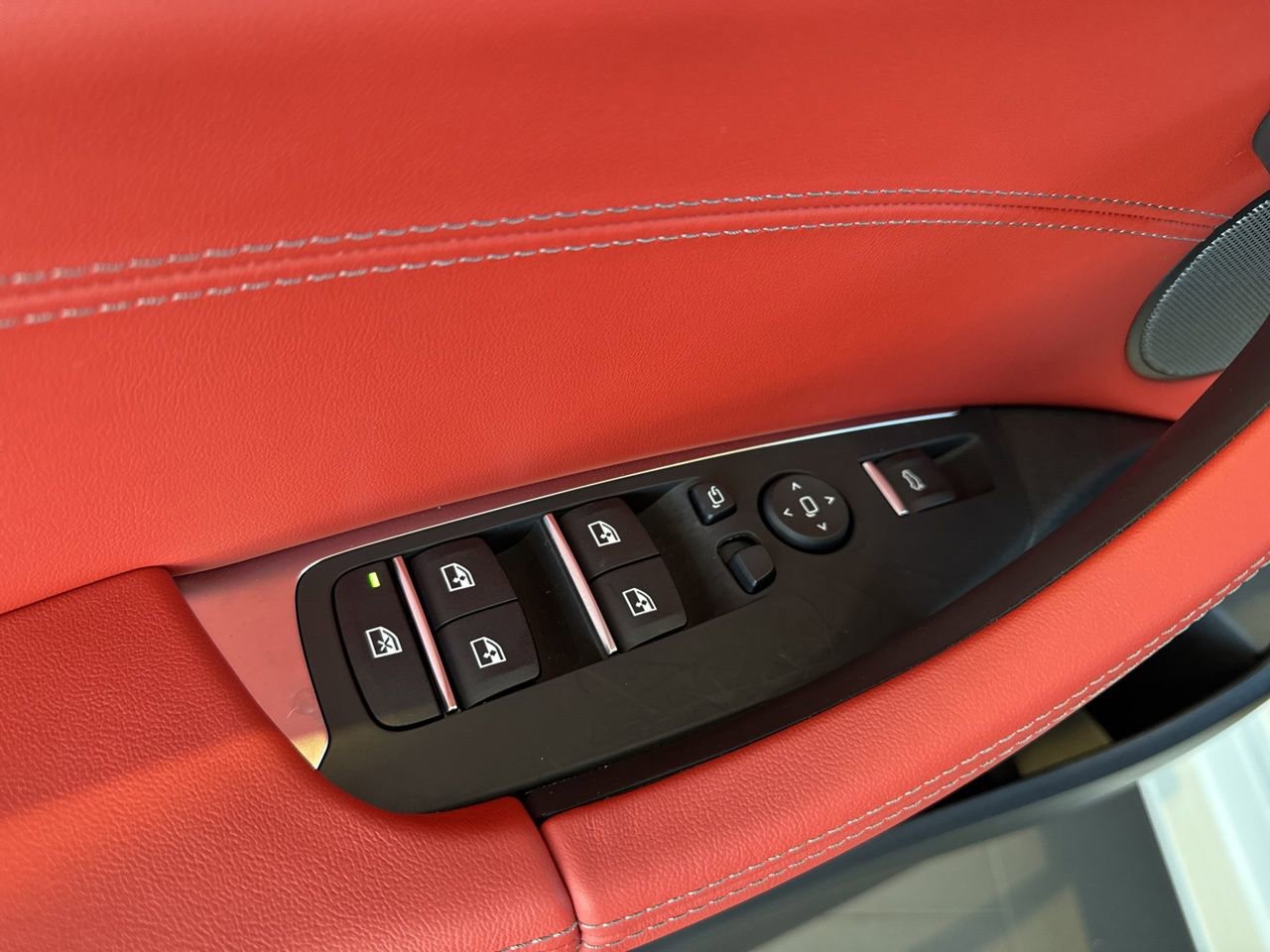 New 2025 BMW X4 M image 37