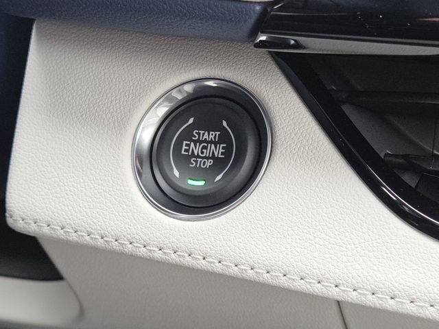 New 2026 Buick Enclave Avenir w/ Super Cruise Package FWD image 17