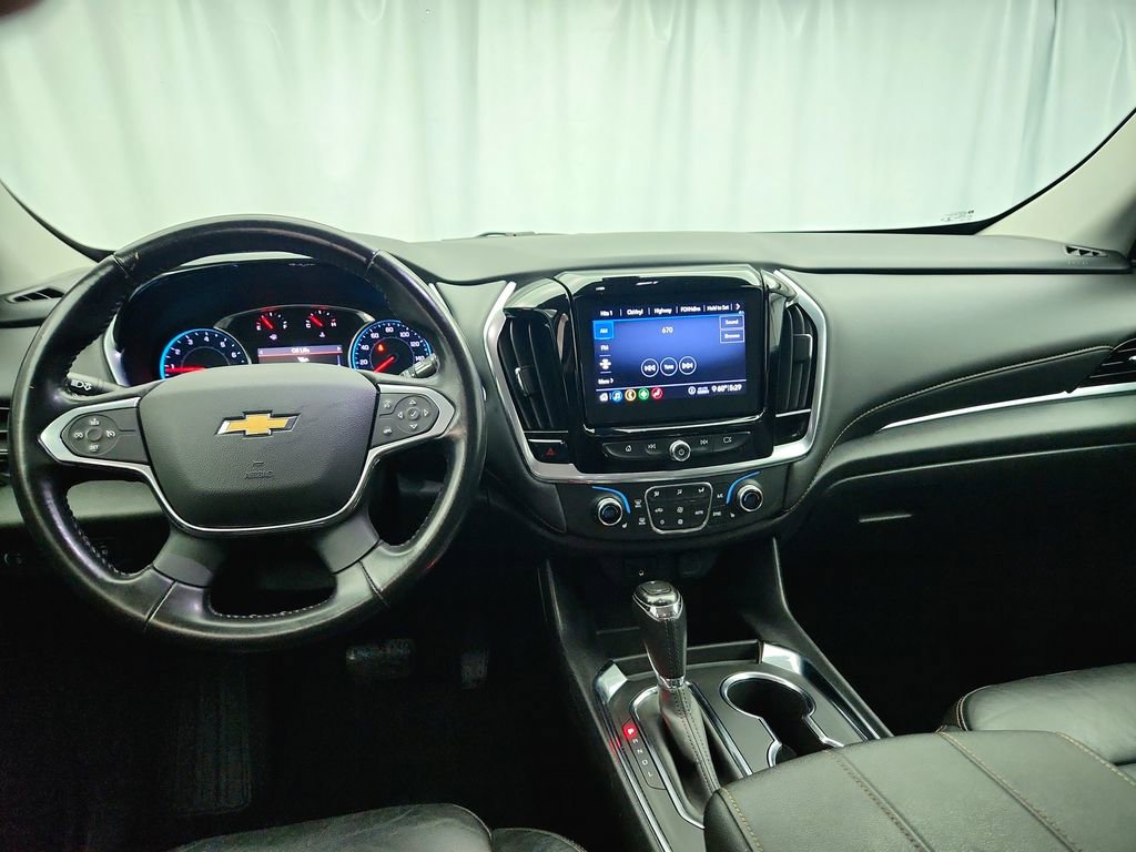 Used 2020 Chevrolet Traverse LT w/ LPO, Floor Liner Package image 16