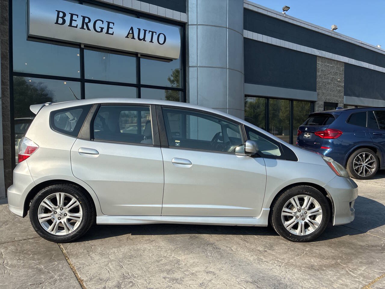 Used 2011 Honda Fit Sport image 6