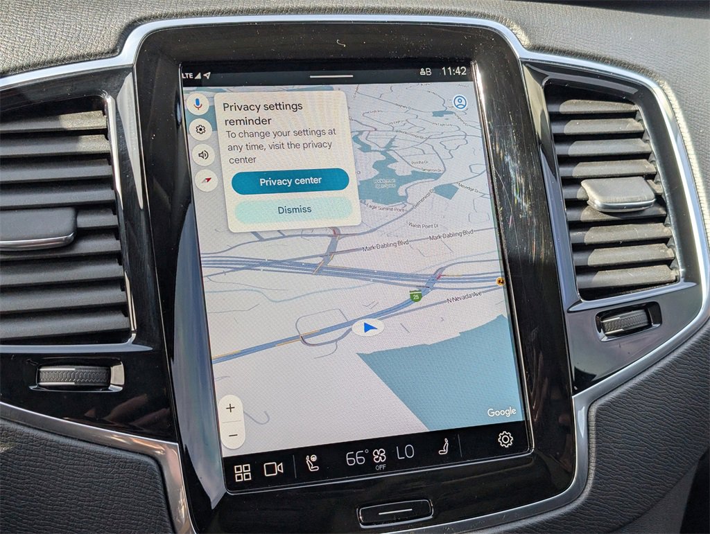 Used 2023 Volvo XC90 T8 Plus w/ Protection Package Premier image 25