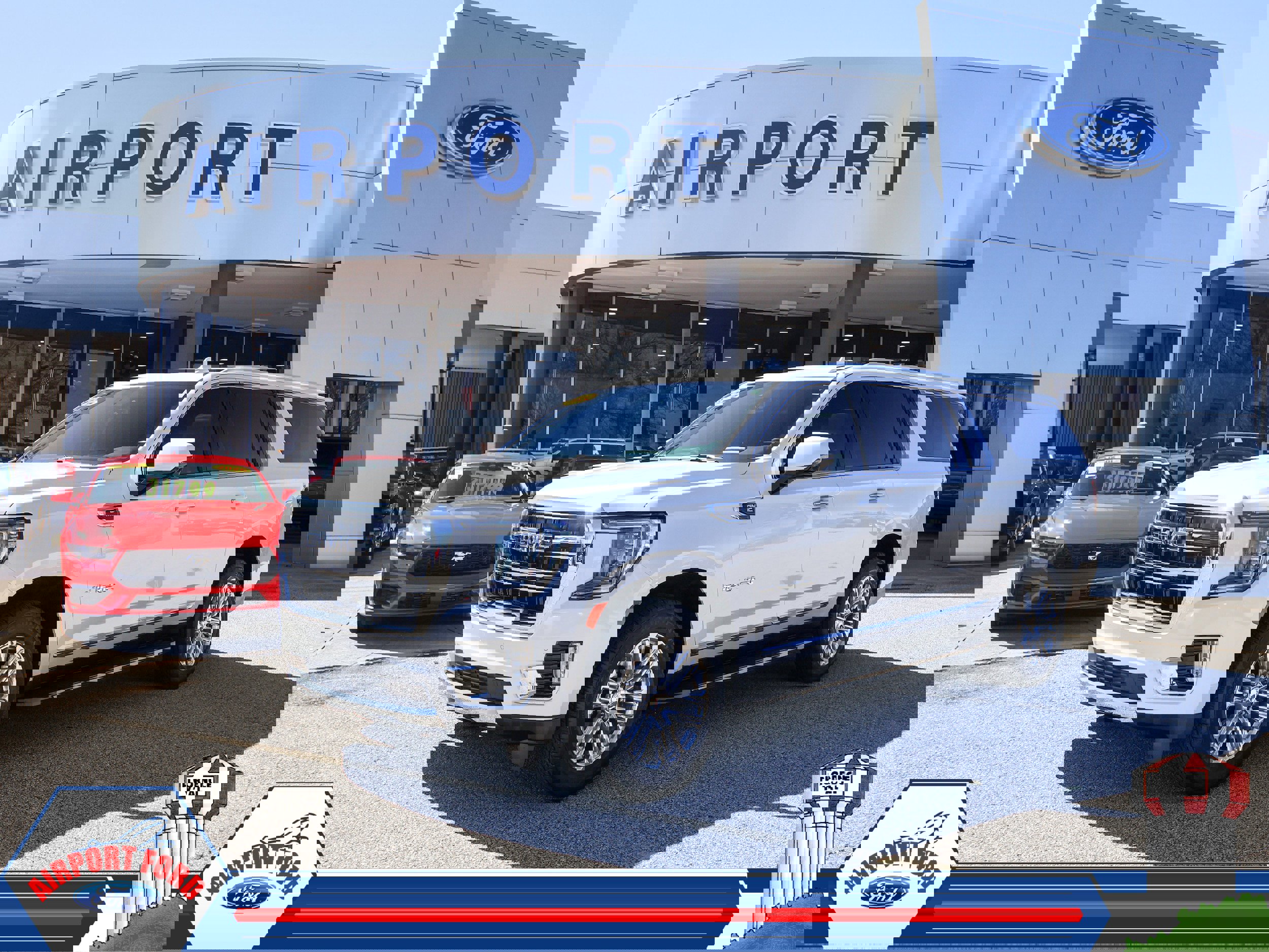 Used 2022 GMC Yukon XL SLT w/ SLT Premium Package image 1