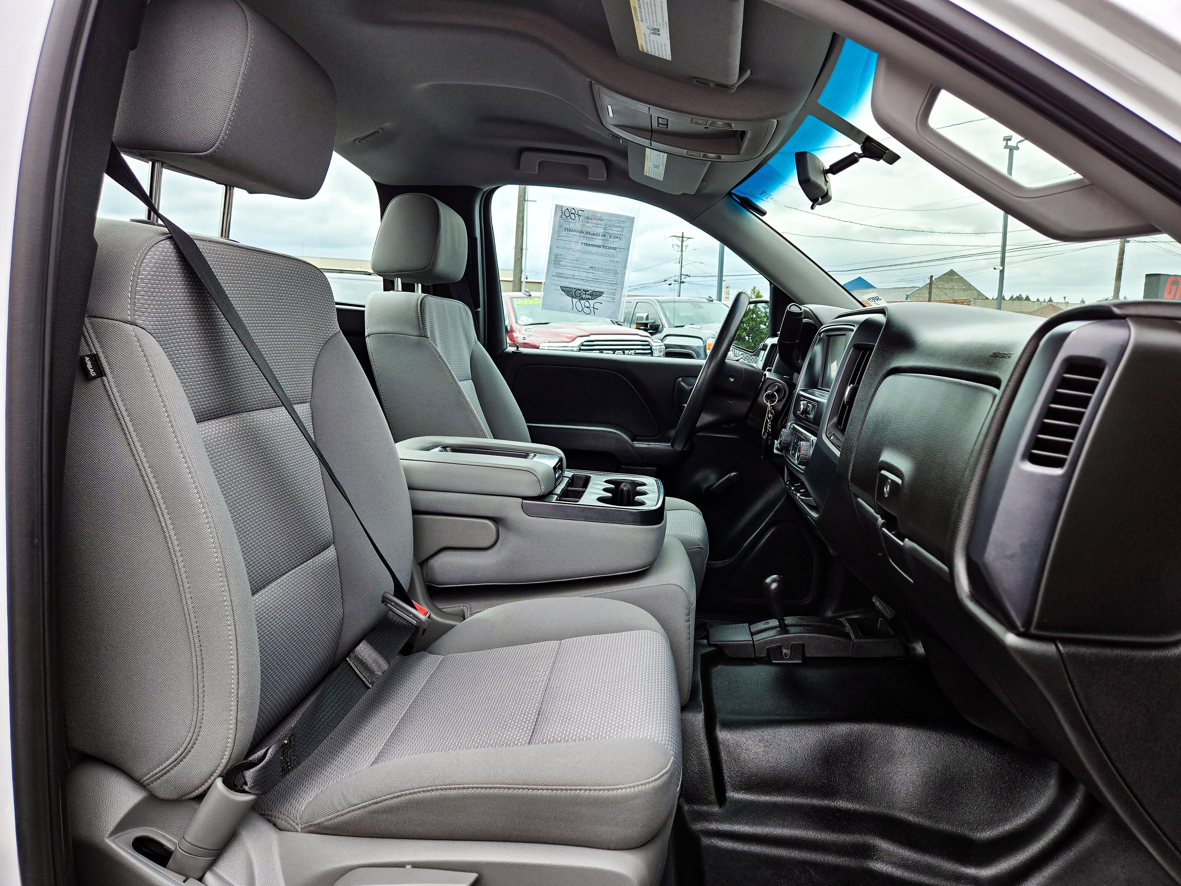 Used 2018 GMC Sierra 1500 4x4 Regular Cab image 15