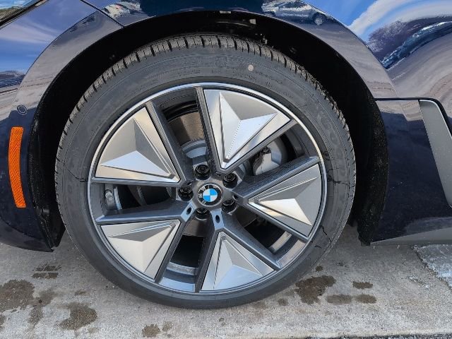New 2026 BMW i4 xDrive40i image 10