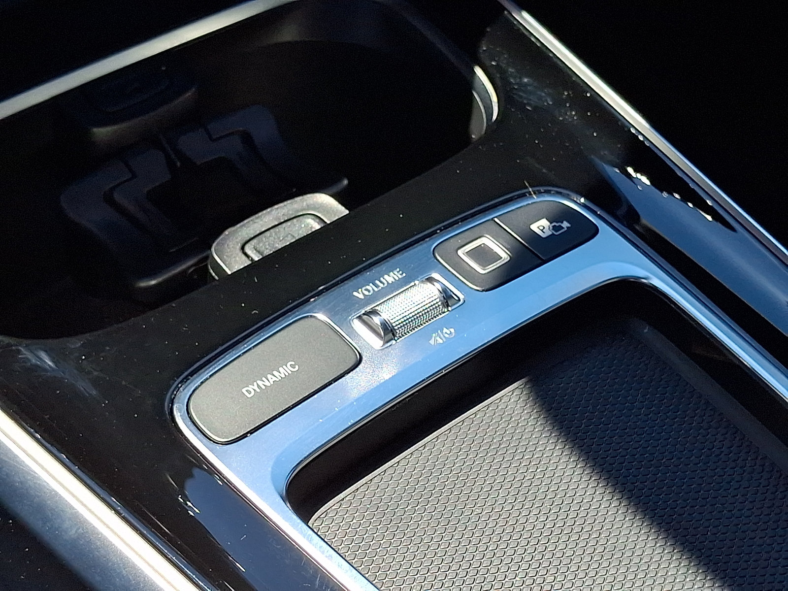 Used 2026 Mercedes-Benz GLB 250 4MATIC image 17