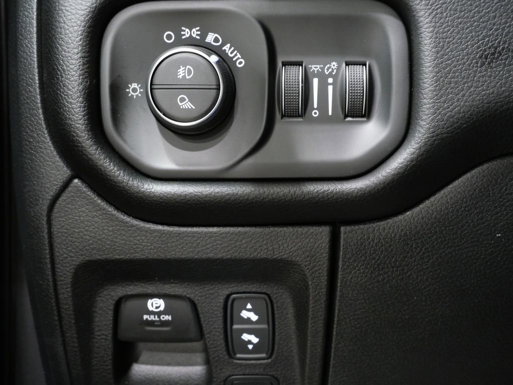 New 2026 RAM 1500 Rebel image 14