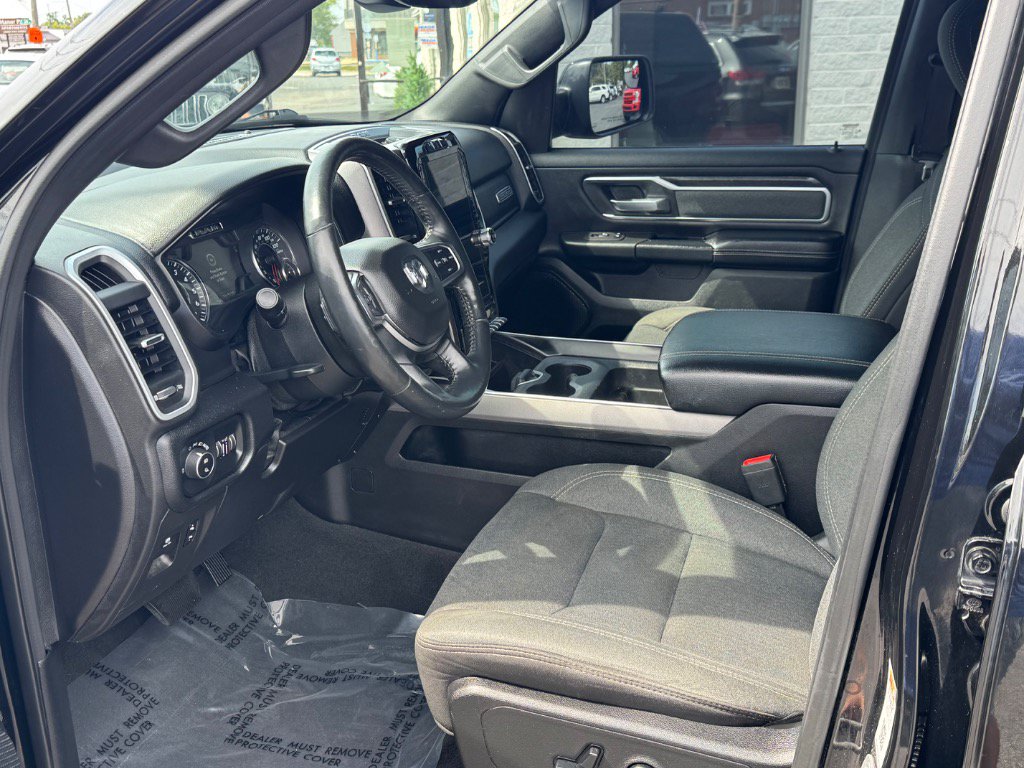 Used 2019 RAM 1500 Big Horn AWD/4WD image 12