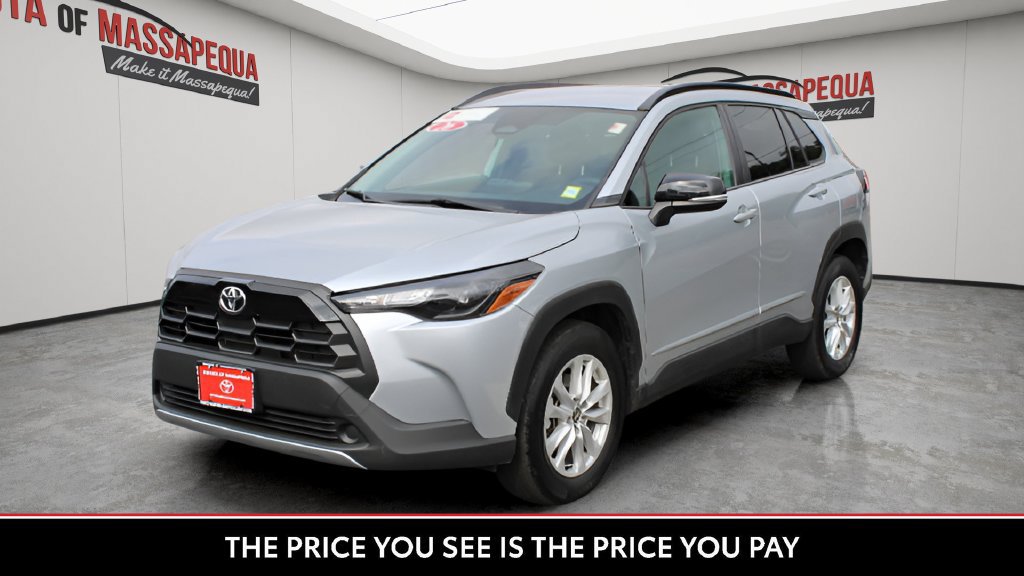 Certified 2026 Toyota Corolla Cross LE AWD/4WD image 1