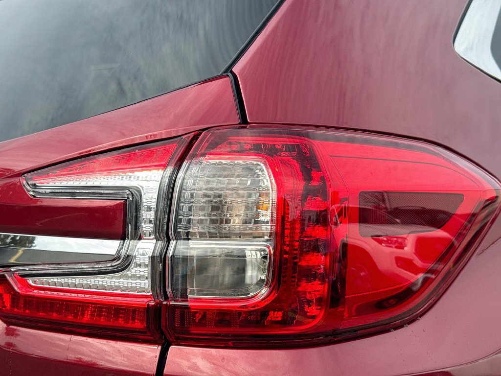 Used 2026 Subaru Ascent Limited AWD/4WD image 34