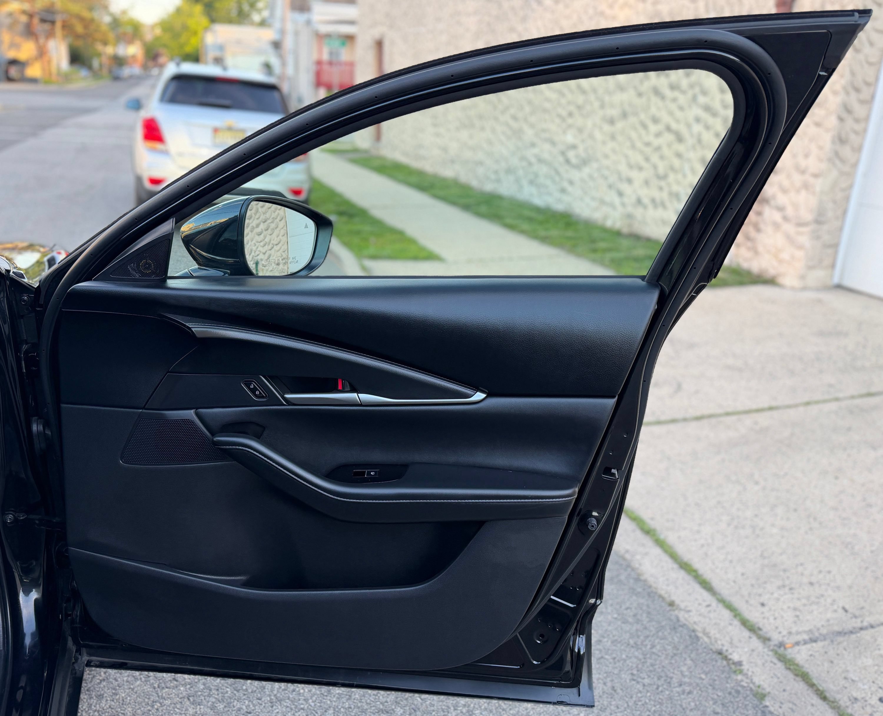 Used 2025 MAZDA CX-30 AWD 2.5 S w/ Select Sport Pkg image 22