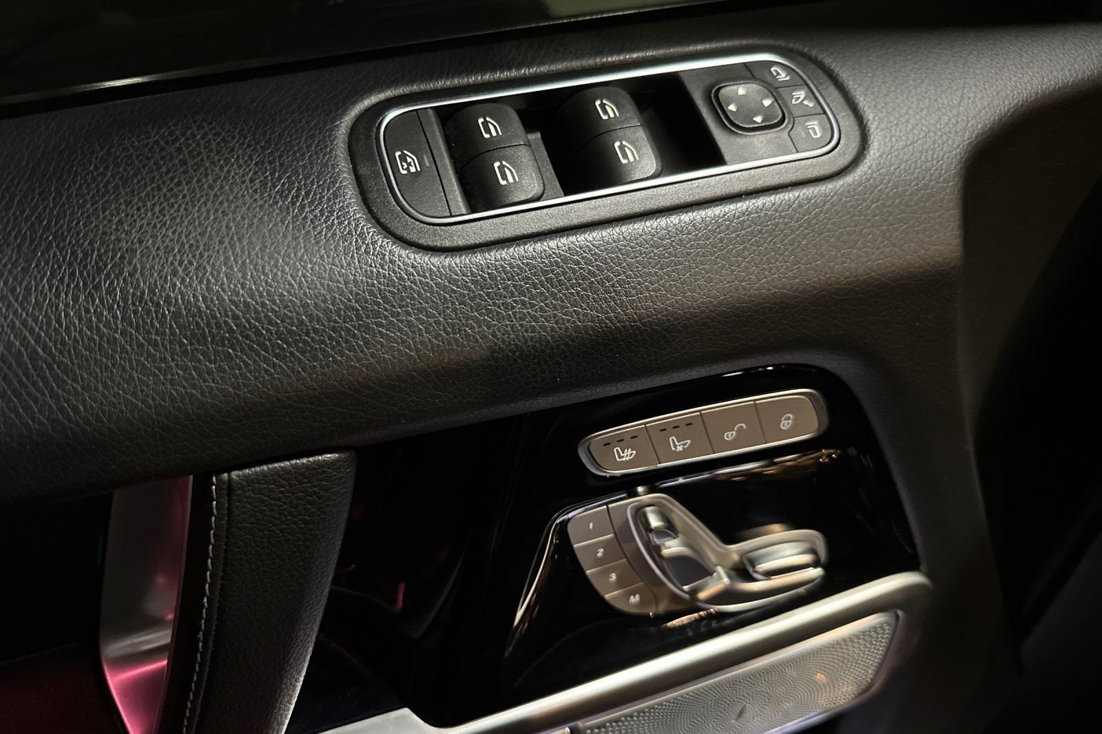 Used 2019 Mercedes-Benz G 550 image 11