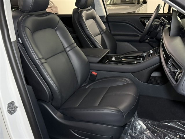 New 2025 Lincoln Aviator Premiere image 10