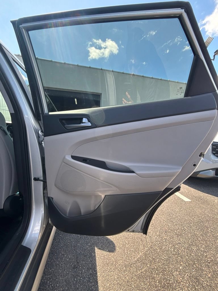 Used 2017 Hyundai Tucson Sport FWD image 21