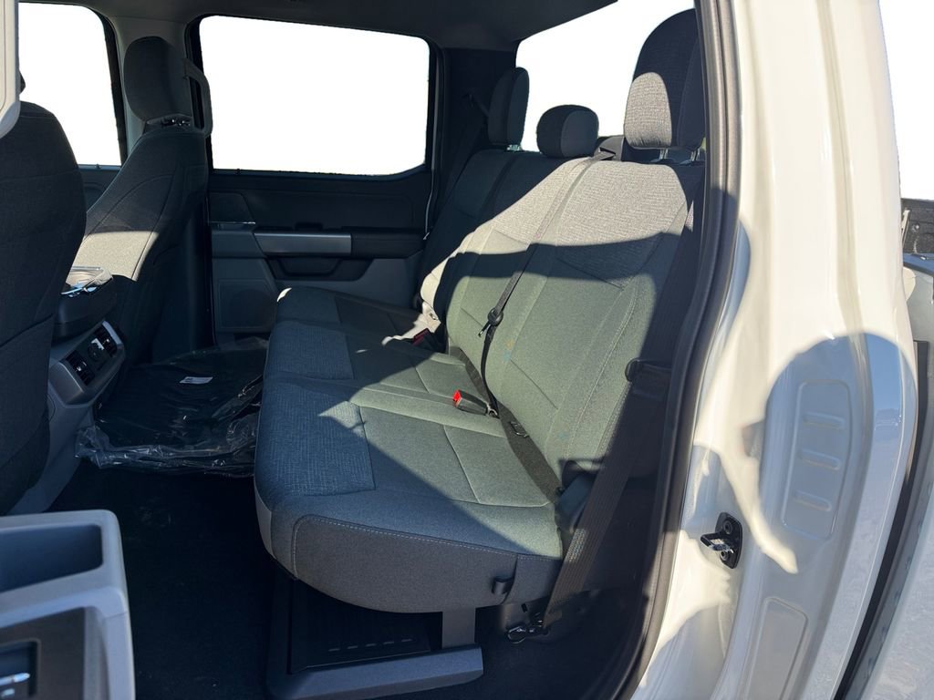 New 2025 Ford F150 XLT w/ Equipment Group 301A Standard image 16