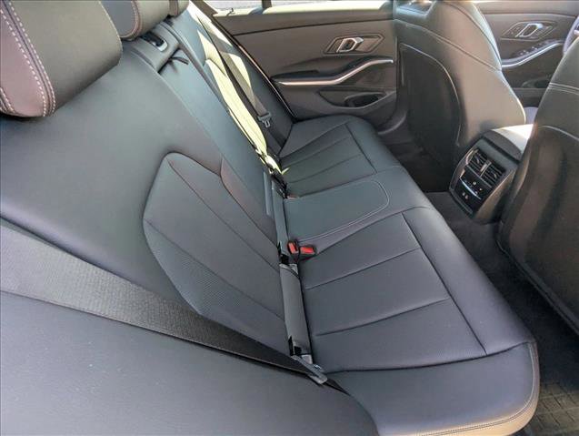 Certified 2025 BMW 330i Sedan w/ Premium Package image 21