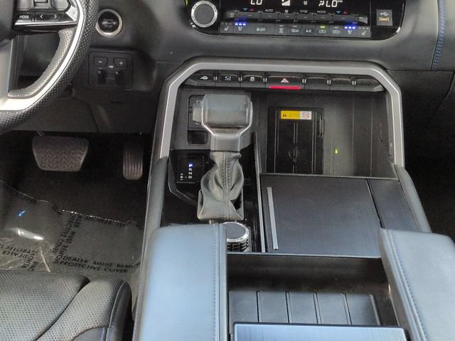 Used 2023 Toyota Tundra Platinum AWD/4WD image 19