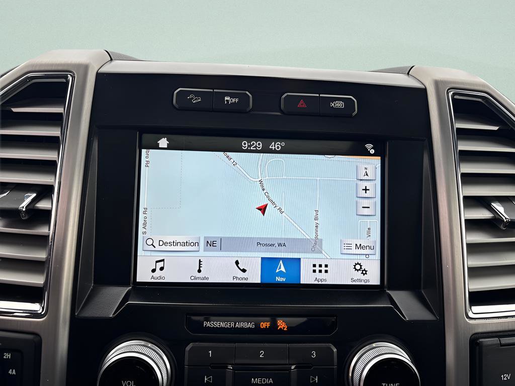 Used 2016 Ford F150 Platinum w/ Equipment Group 701A Luxury image 17