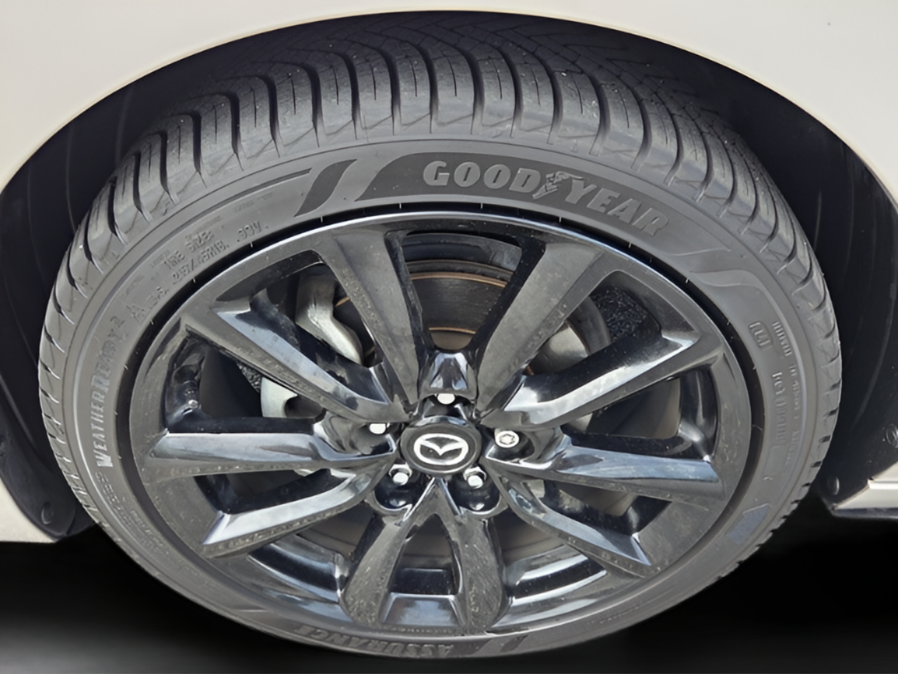 Used 2024 MAZDA MAZDA3 s FWD image 32