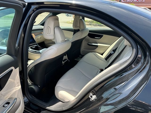 Used 2022 Mercedes-Benz C 300 4MATIC Sedan image 21